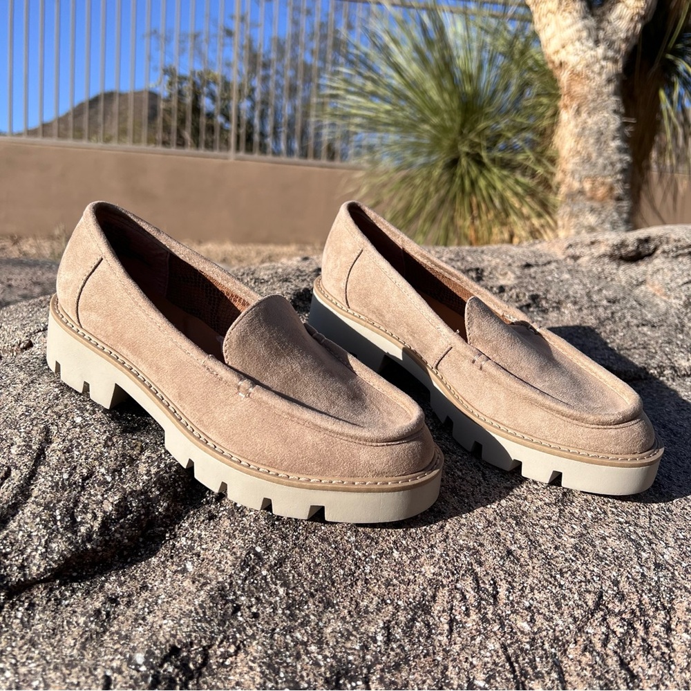 ⬇️💲Sonoma NWT Casual Women’s Shoes Size 6 Med Color Taupe Style Valda